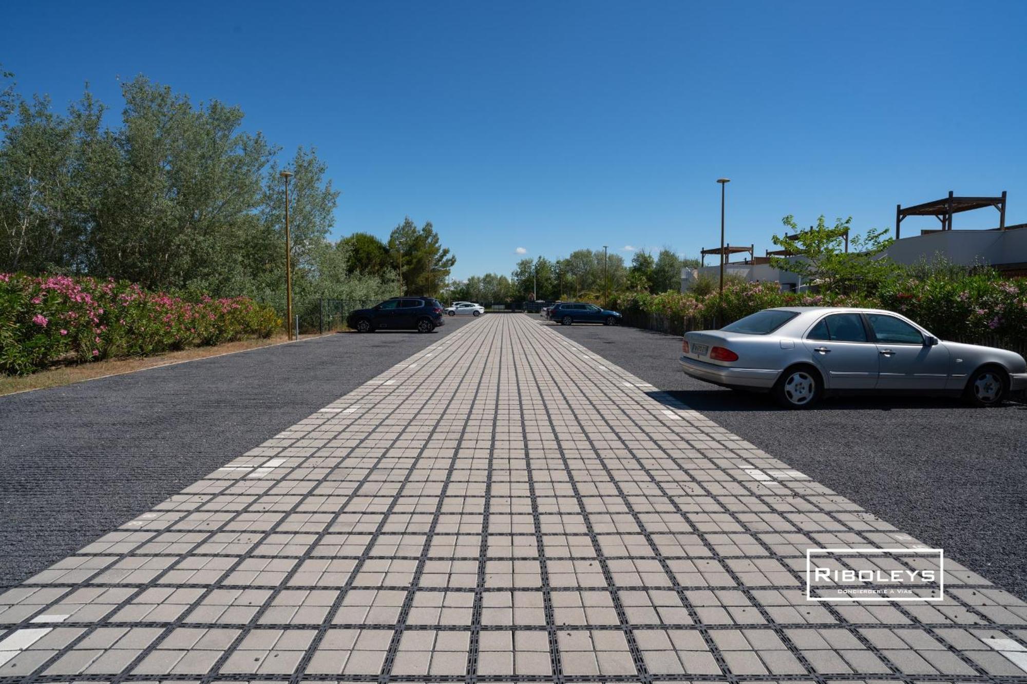Superbe T3 Climatise Avec Wifi A 400M De La Plage Vias Exterior photo
